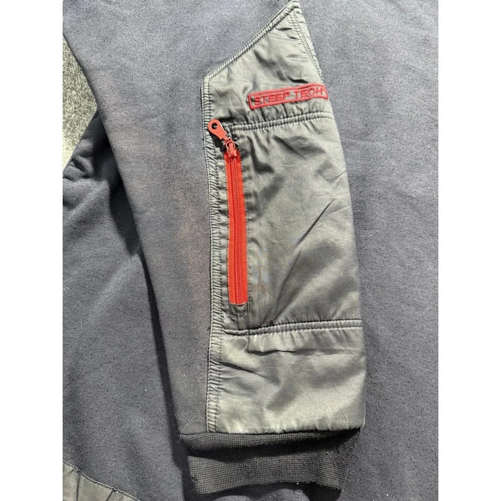 The North Face pullover fair